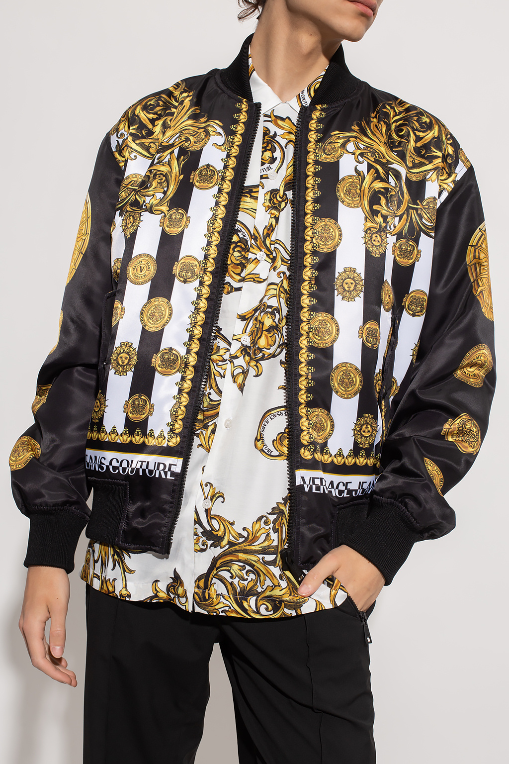 ★VERSACE JEANS COUTURE★ヘリンボーンニットジャケット★ SchaferandweinerShops Japan - Essentiel NBA T-shirt Homme